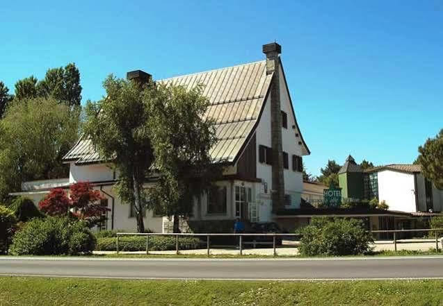 Locanda Alle Officine Buttrio Kültér fotó